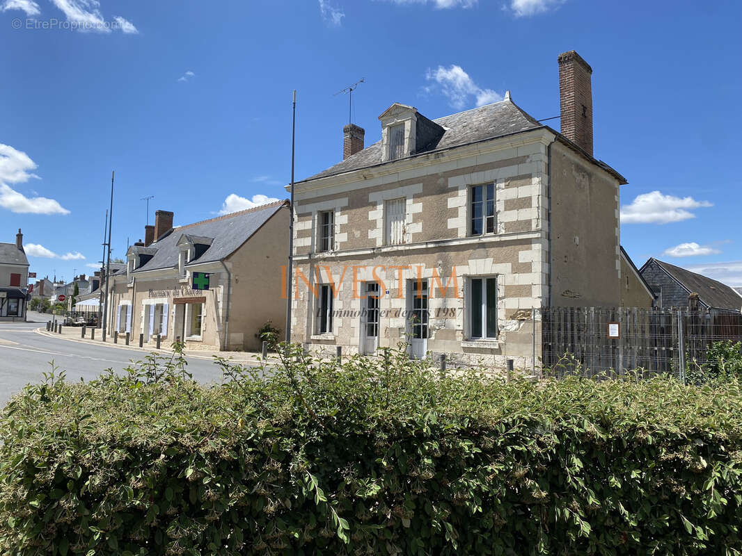 A 20 mn au sud de blois - maison bourgeoise avec dependances - photo 9