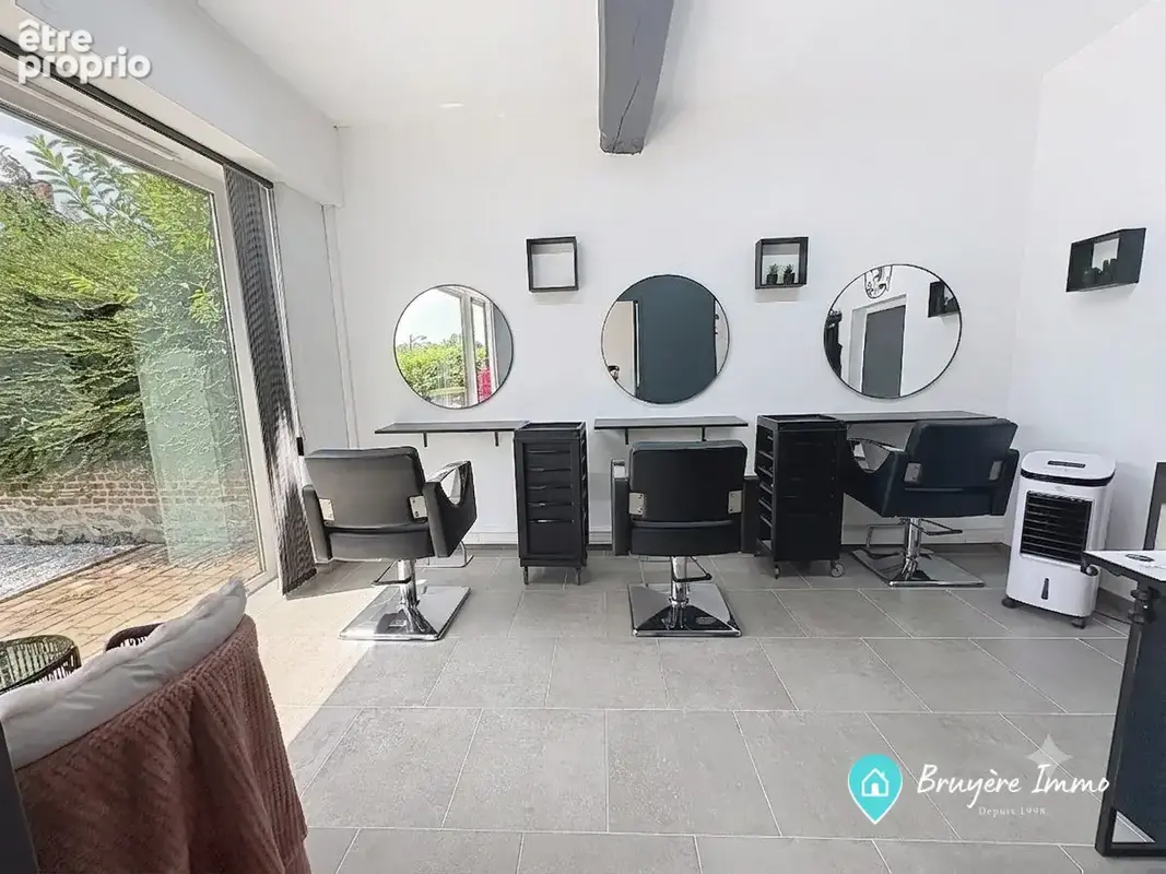 Commerce 120 m² à vendre à Pont-Sur-Sambre (59138) - photo 2