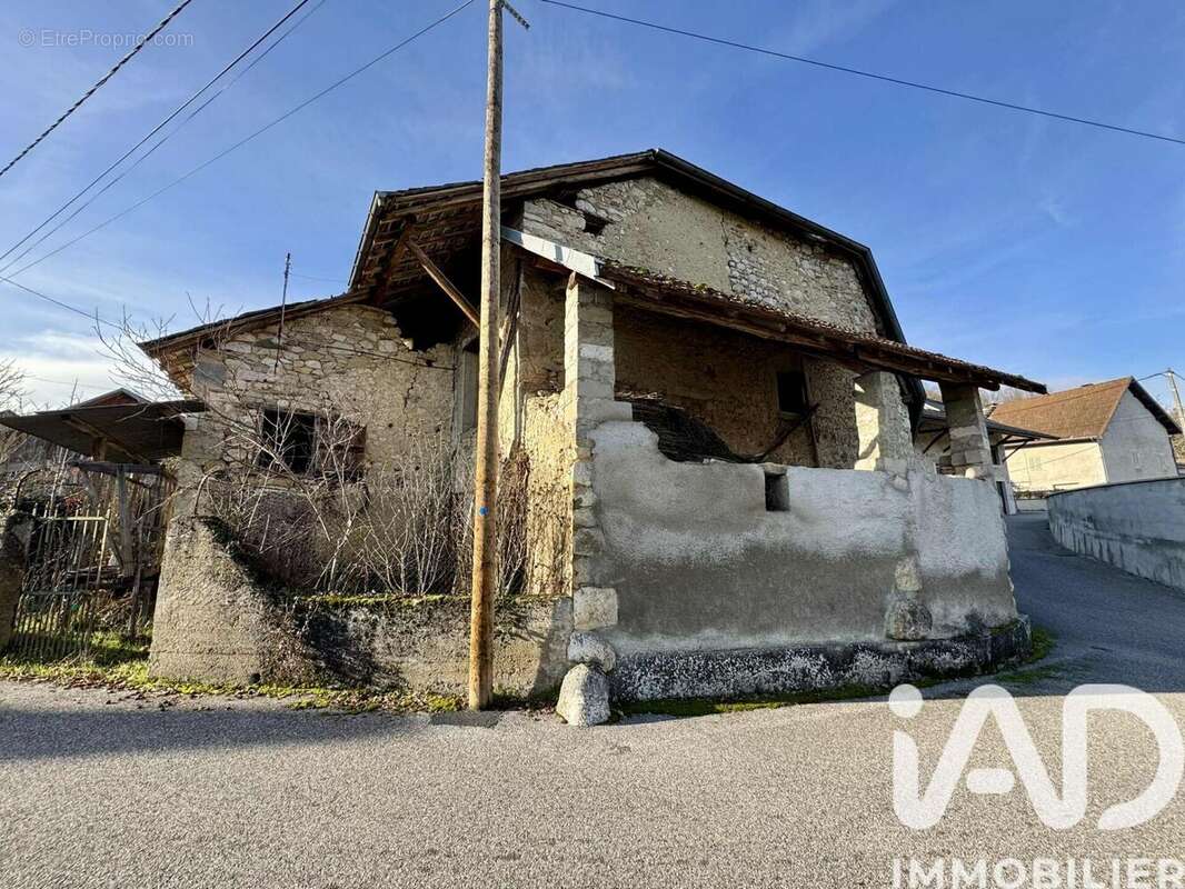 Photo 3 - Maison à CHAZEY-BONS