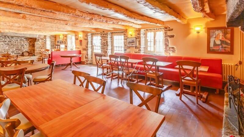 RIEC SUR BELON – Propriété de caractère entre les ports – Restaurant de charme et habitation - photo 6
