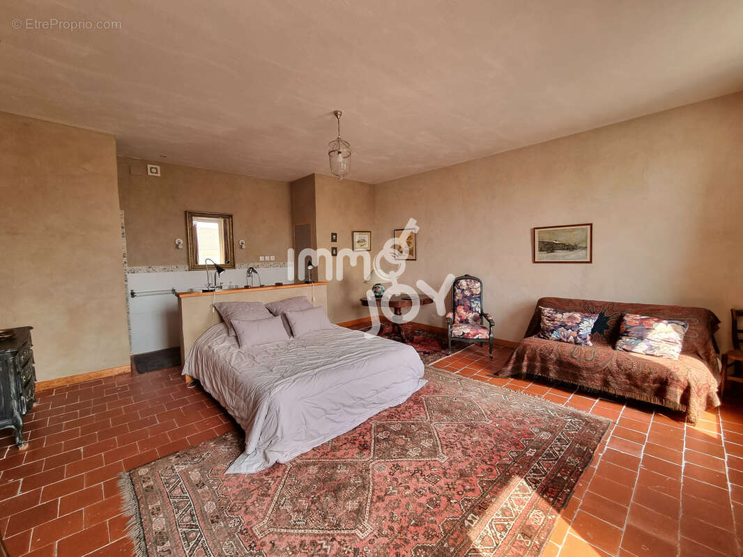 Maison à SAINT-ANDRE-DE-ROQUELONGUE