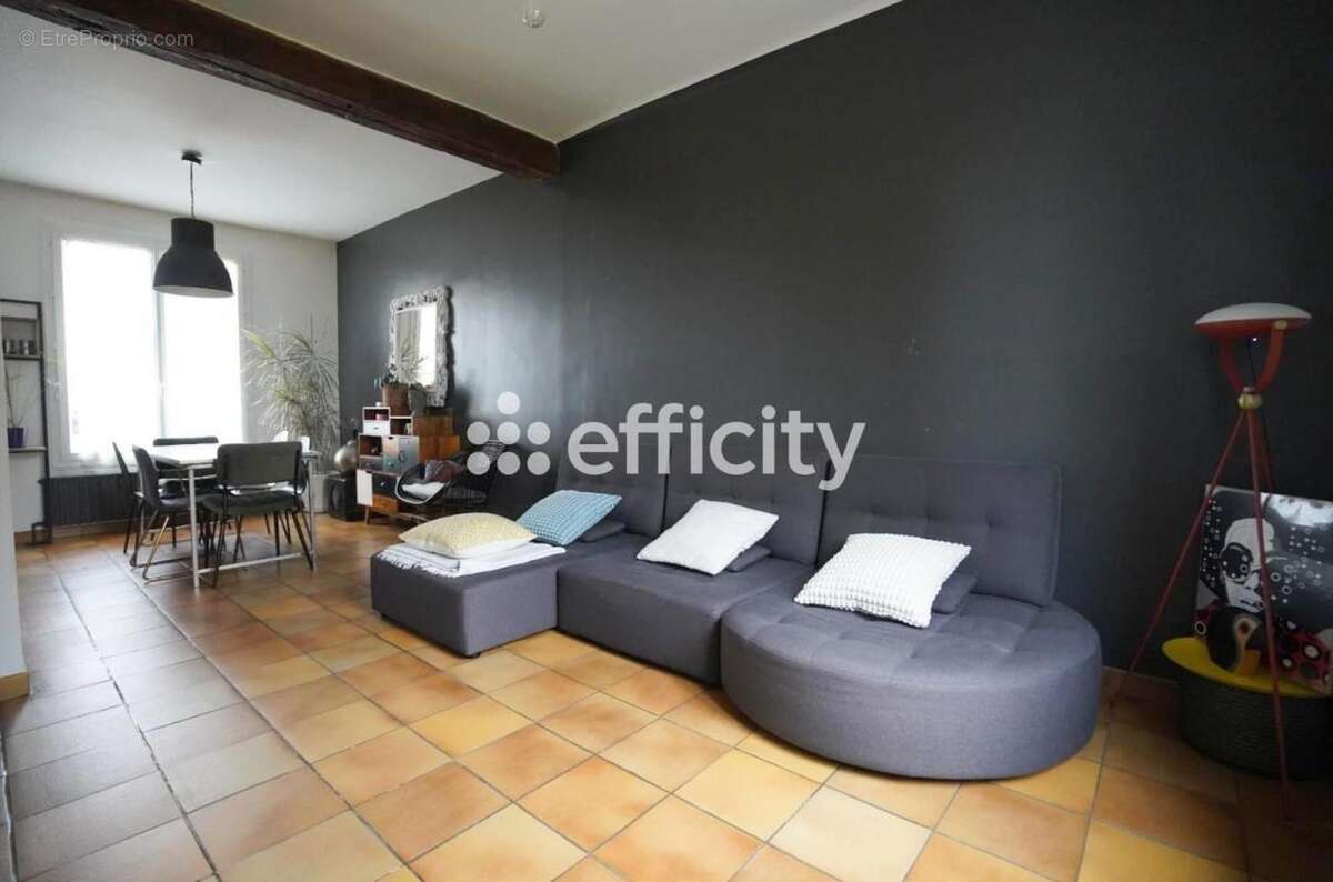 Maison à L&#039;HAY-LES-ROSES