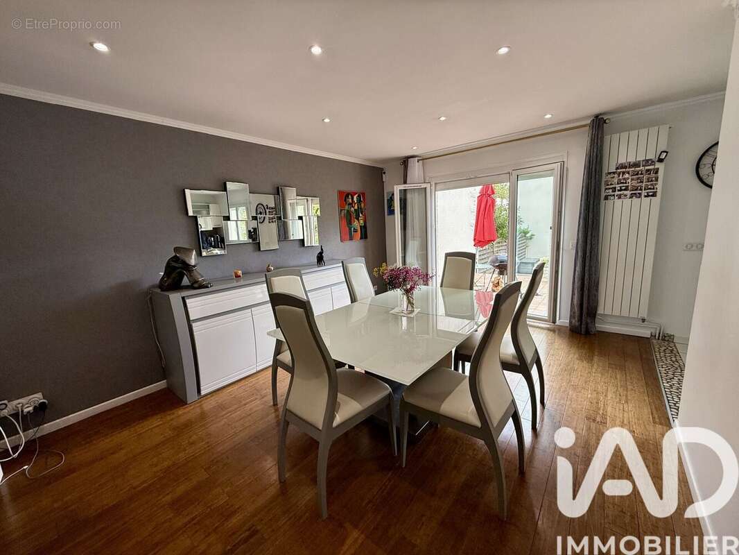 Photo 3 - Maison à NEUILLY-SUR-MARNE