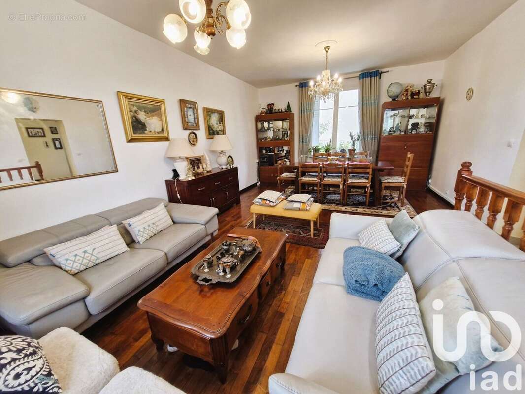 Photo 2 - Maison à CLAMART