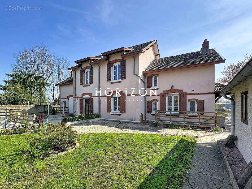Maison à MONTCEAU-LES-MINES