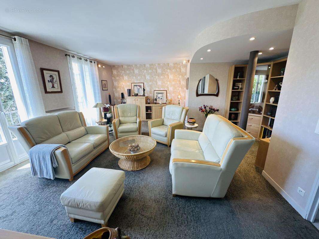 Appartement - photo 2