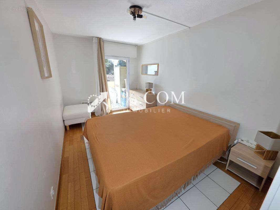 Appartement à SAINT-RAPHAEL