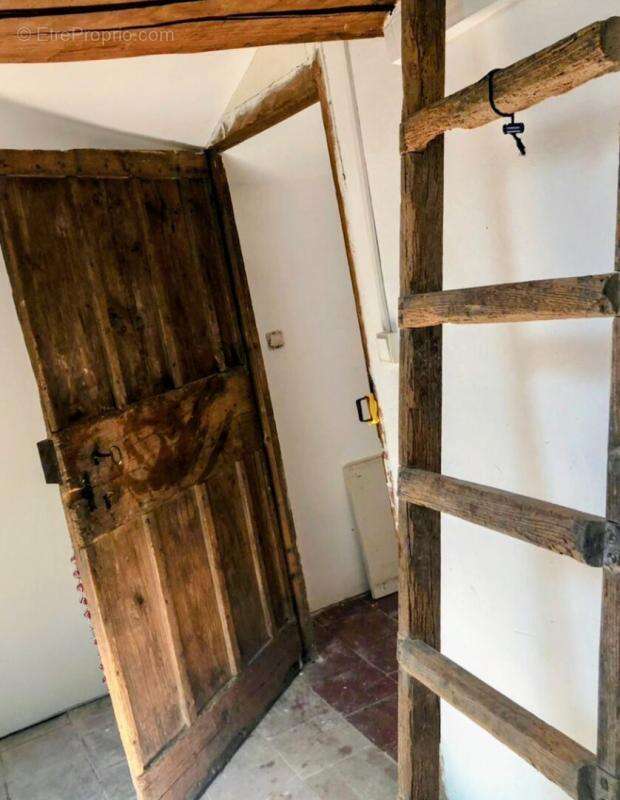 Maison à COLOMBIERS