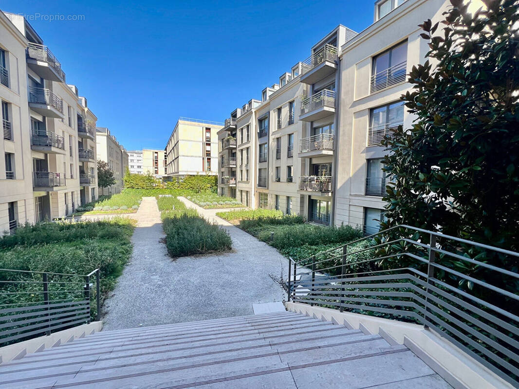 Appartement à VERSAILLES