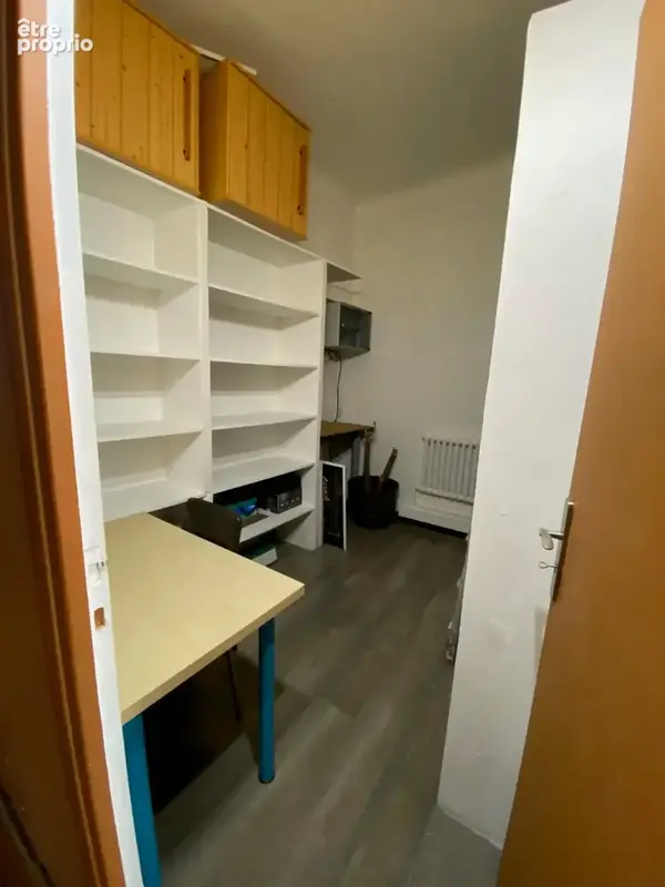 Achat / Vente Appartement T3 75 m2 de Caractère Nîmes Centre (Entre Arènes et Place du Marché) - DPE B & Climatisation - photo 8