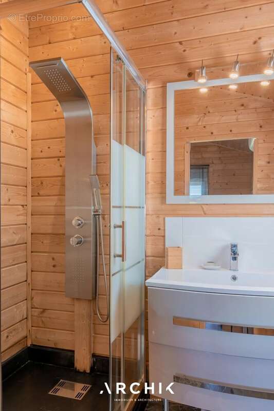 Maison 218 m² à Gujan-Mestras  - photo 6
