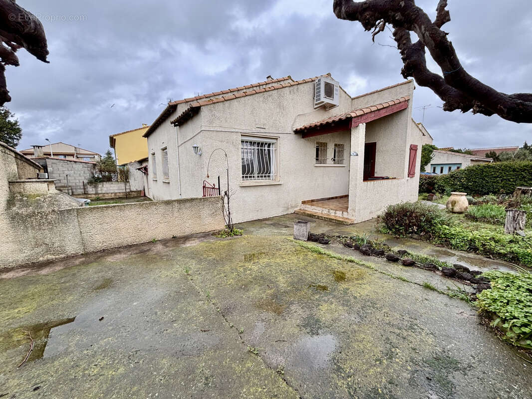 Maison à VIAS