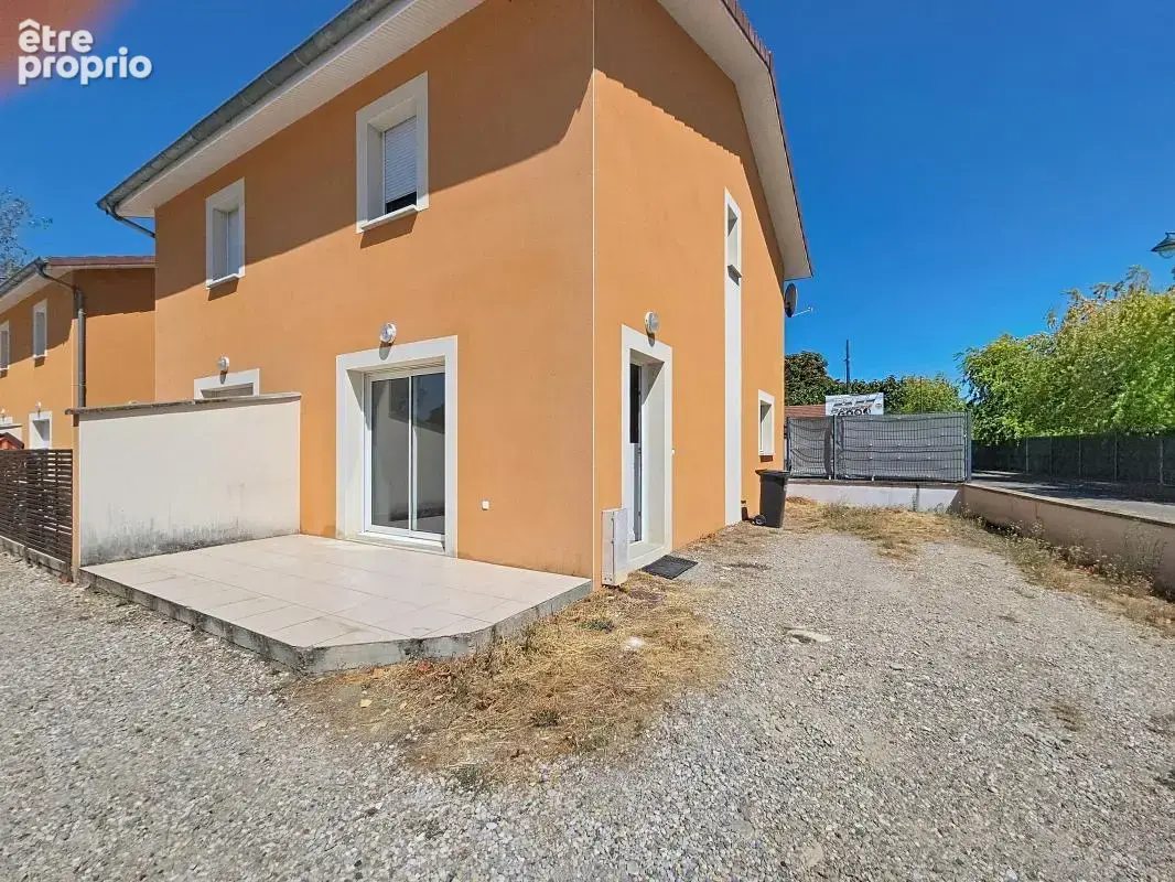 Maison duplex - 2 chambres - Terrasse - Cour - Stationnements - photo 13