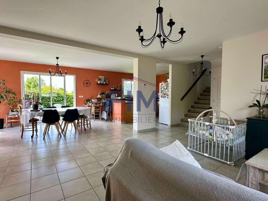 Maison à LONDINIERES