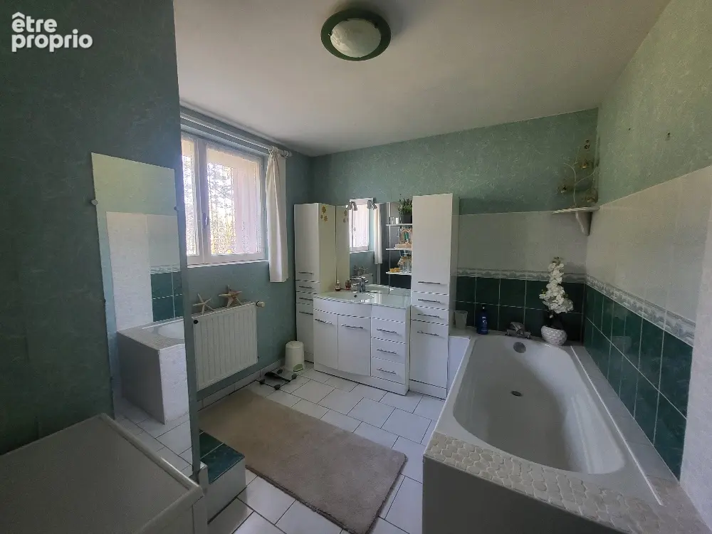 GUÉREINS ? Maison familiale avec dépendance à 4 km de l'autoroute de Belleville - photo 10