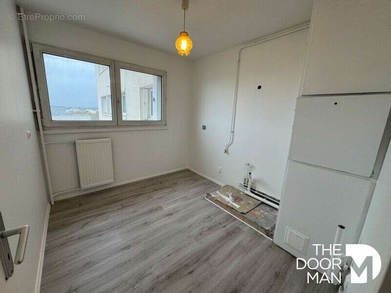 Appartement à MONTIGNY-LE-BRETONNEUX