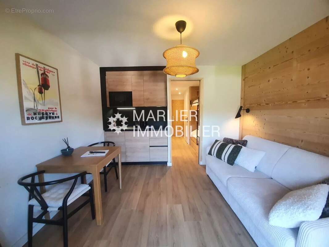Retornes - f1 + de 21,09 m² - photo 2