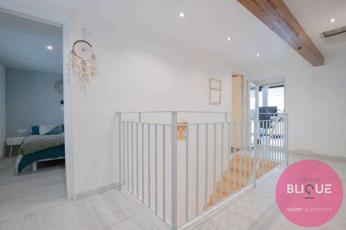 Maison à THEZEY-SAINT-MARTIN