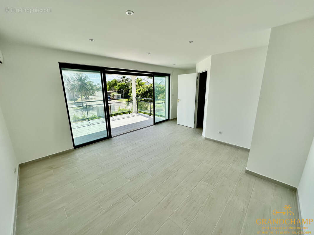 Maison à SAINT-MARTIN