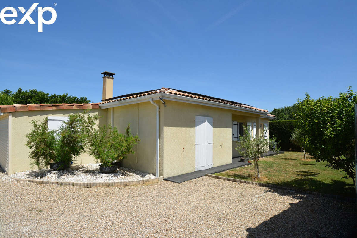 Maison à SAINT-DENIS-DE-PILE