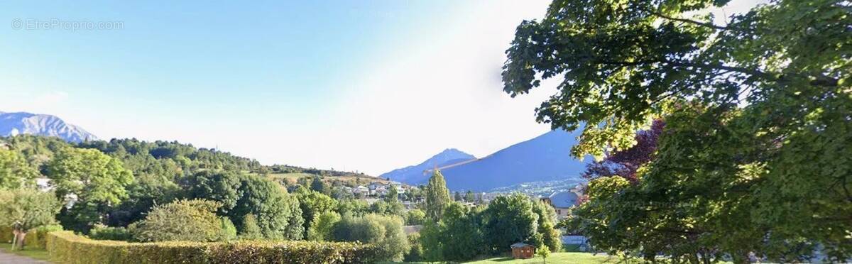 Appartement à EMBRUN