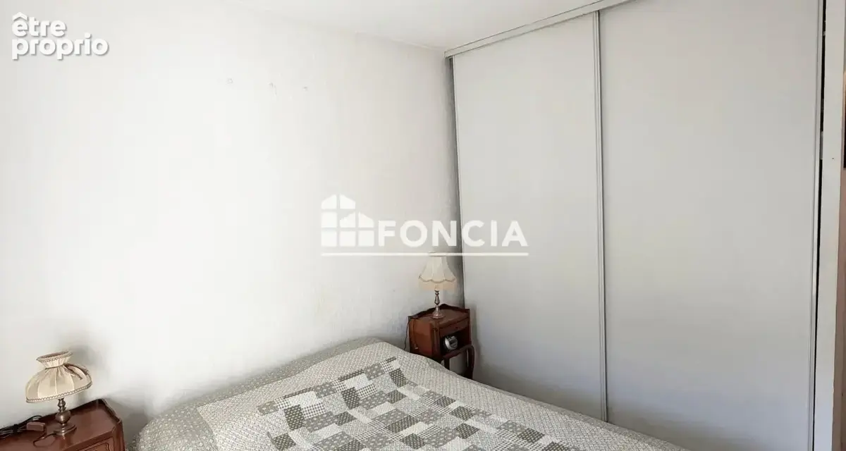  investissement locatif sécurisé a hyeresdans une residence privée avec piscine parking privé - photo 8