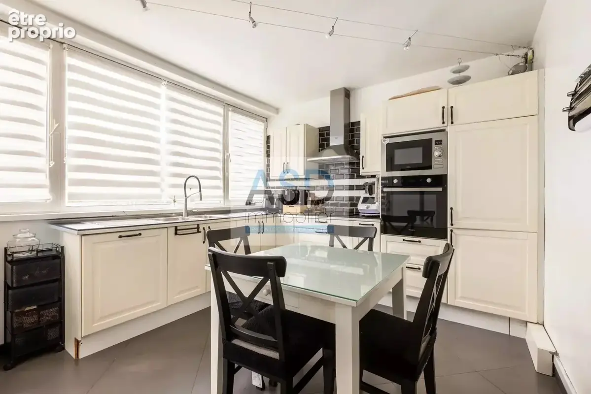 Residence Giverny T4 96m2 avec parking. - photo 3