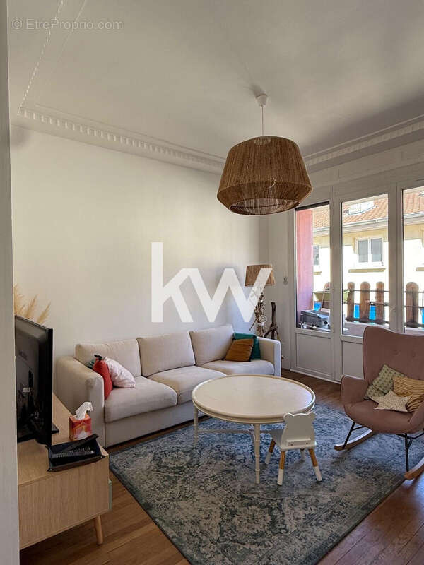 Appartement à SAINT-ETIENNE