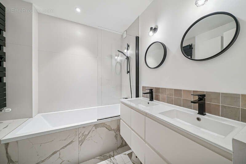 Appartement à LYON-6E