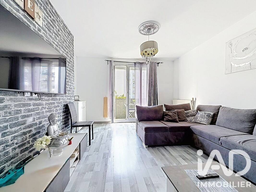 Photo 1 - Appartement à RUEIL-MALMAISON