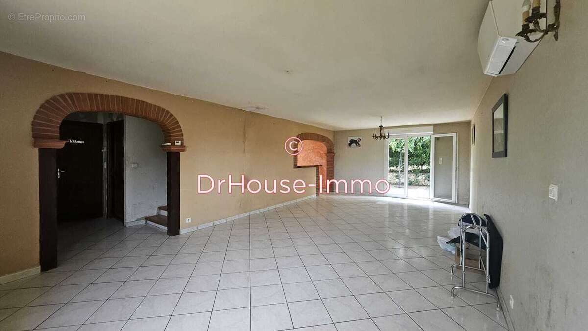 Maison à PECHBONNIEU