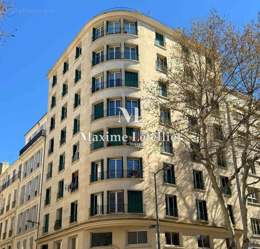 Appartement à MARSEILLE-2E
