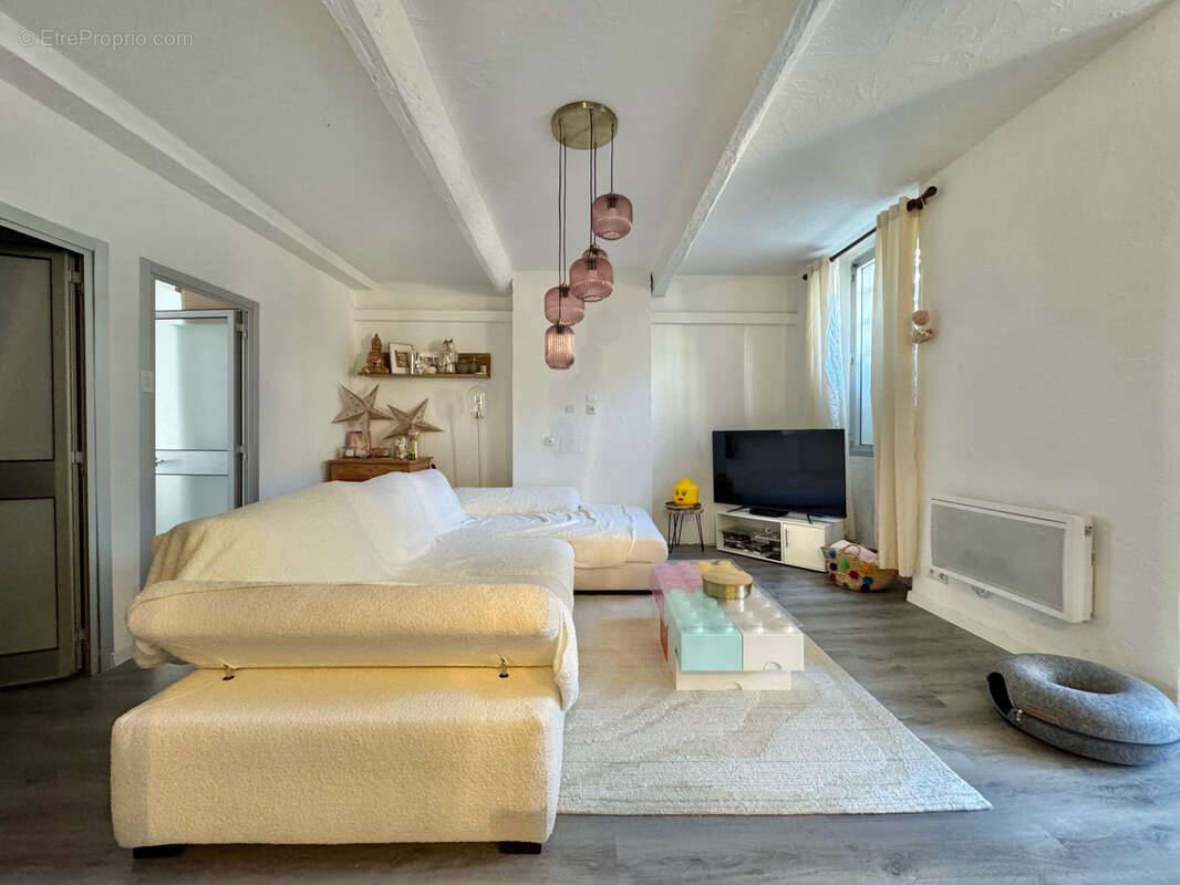 Appartement à HYERES