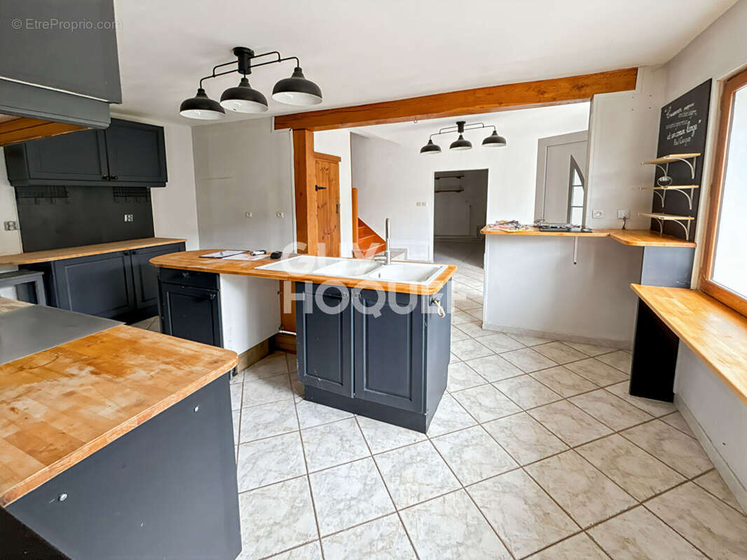 Maison à FONTENAY-TRESIGNY