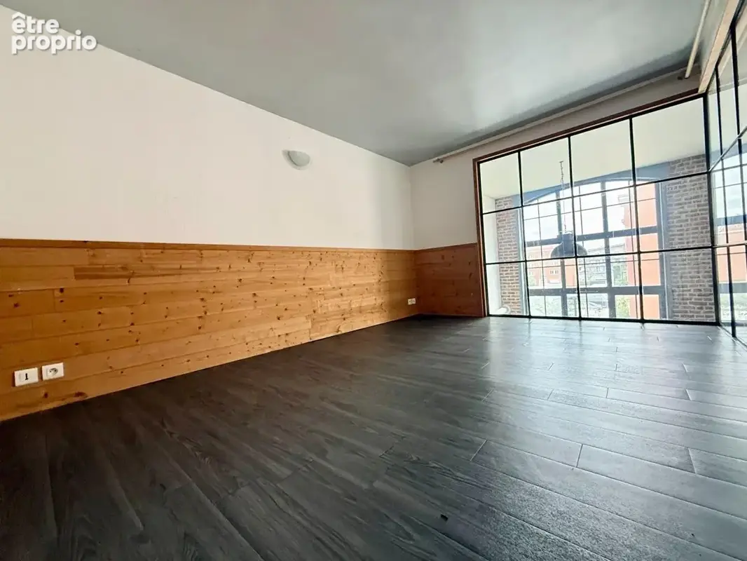 Vivez l?histoire, habitez l?exception, véritable Loft de 132 m² 2 Chambres dans un emblématique bâtiment de Roubaix - photo 3