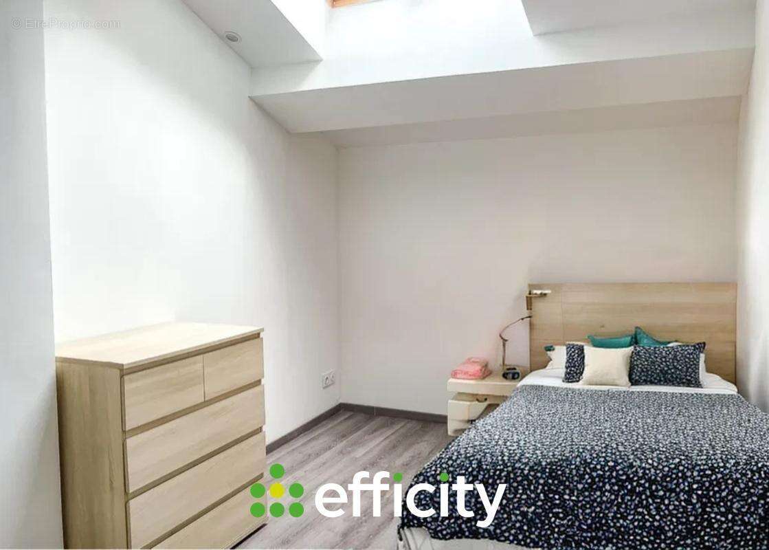 Maison 100 m² à Saint-Romain-De-Jalionas  - photo 6