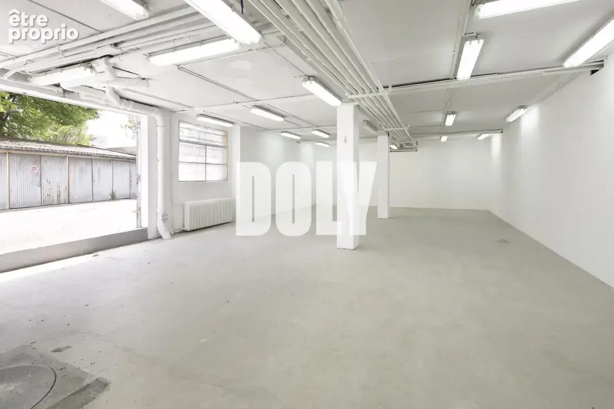 Local aménageable en habitation - 175m2 - bagnolet - photo 1