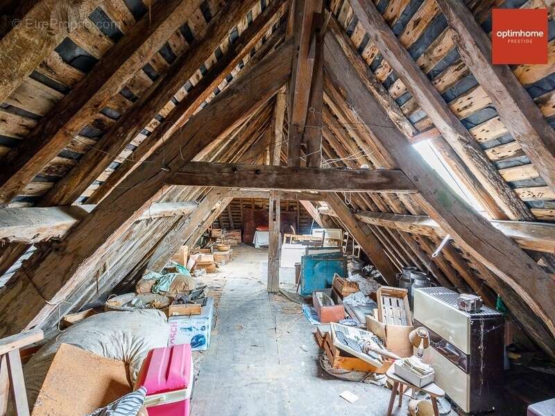 Maison à CORMEILLES