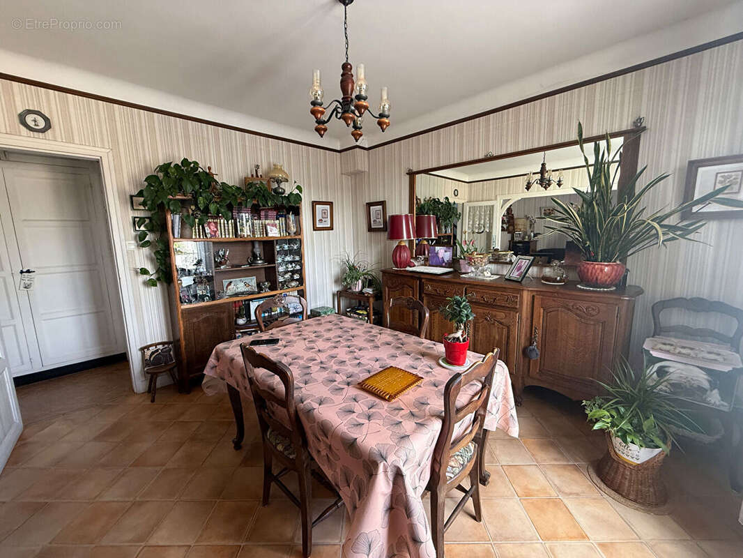 Maison à VIMOUTIERS