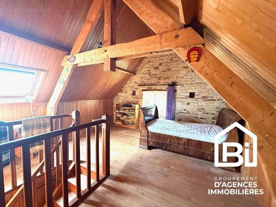 Maison à MAY-SUR-ORNE