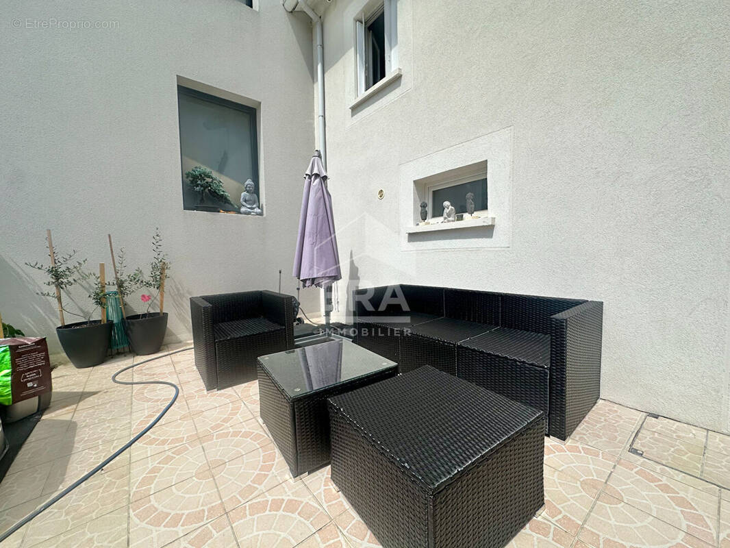 Maison à SARTROUVILLE