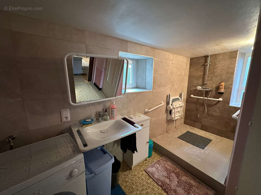 Maison à NIEDERBRUCK