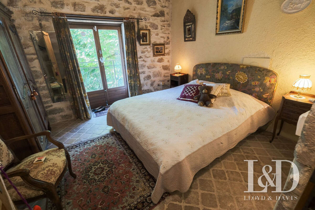 Maison à LE CREUSOT