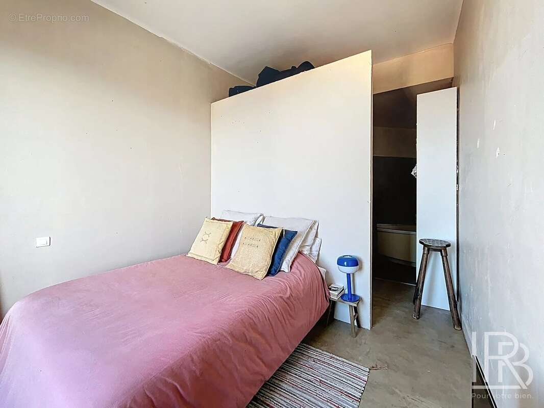 Appartement à MARSEILLE-7E