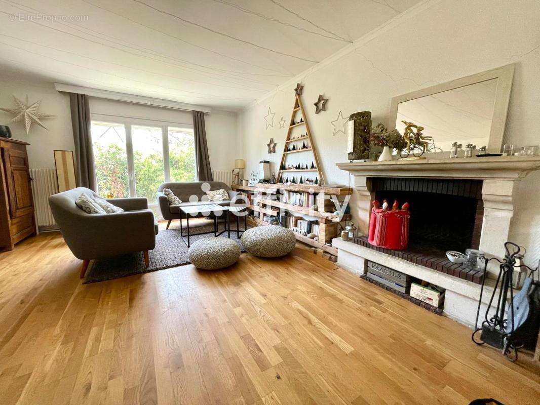 Maison 140 m² à Rambouillet  - photo 2