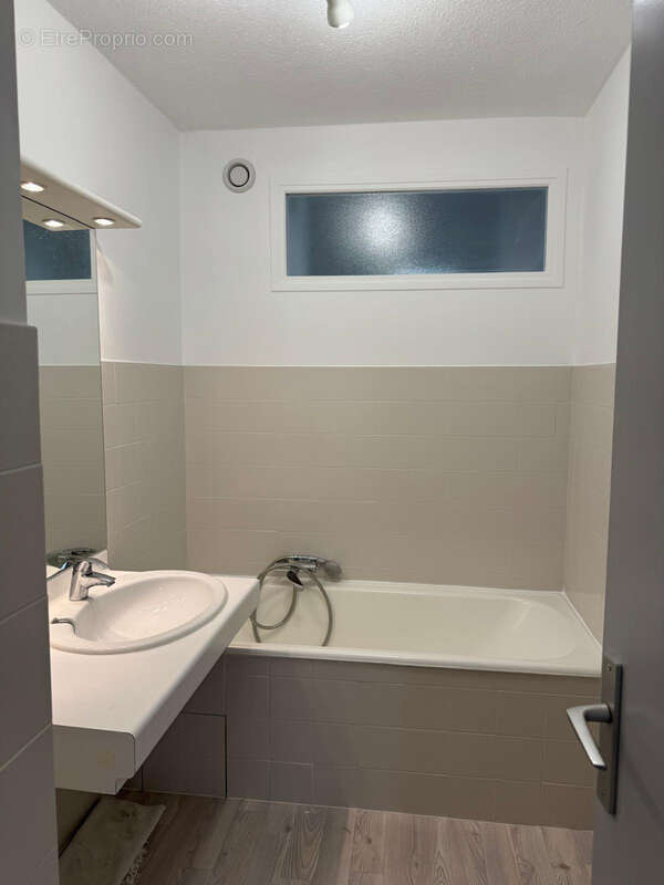 Appartement à MANDELIEU-LA-NAPOULE