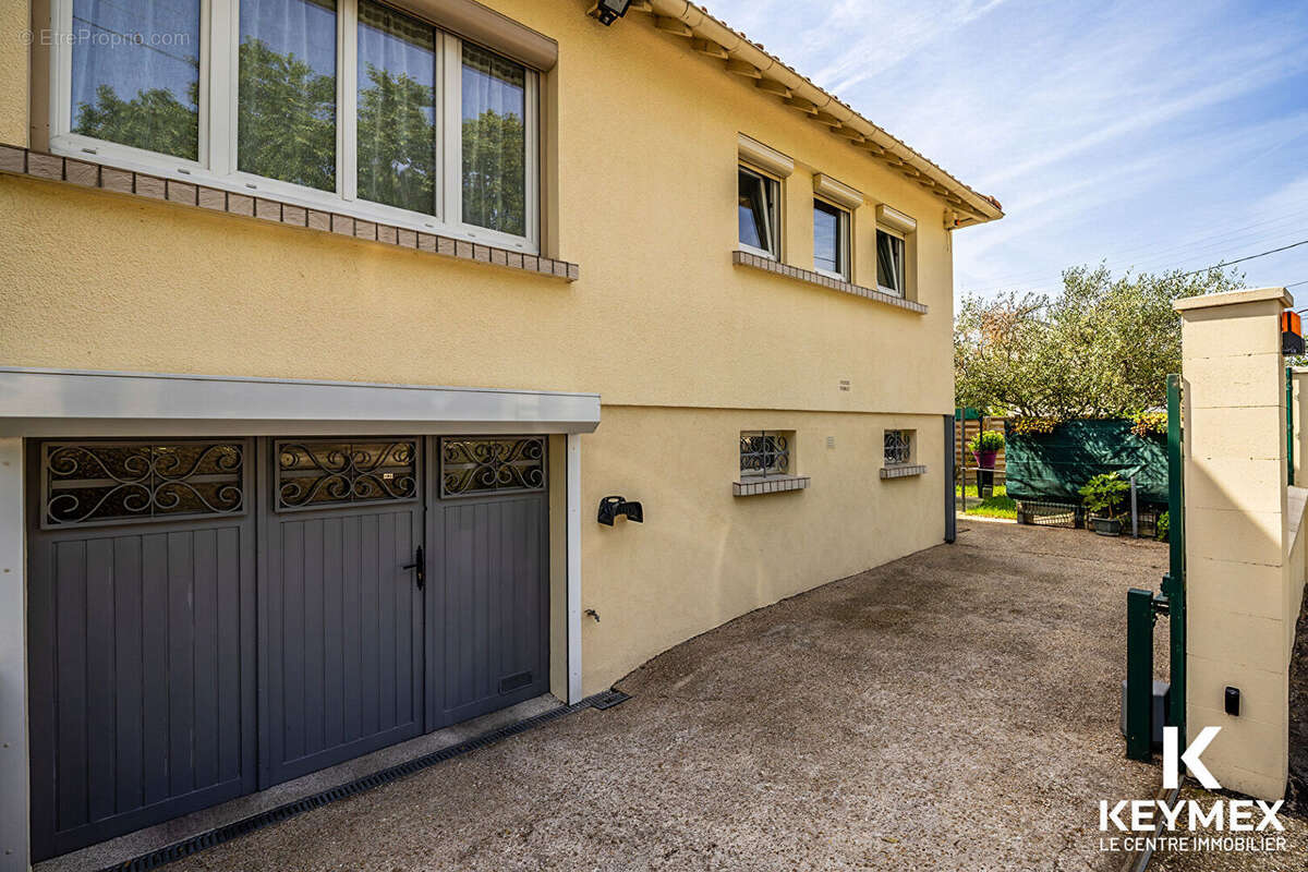 Maison à BEZONS