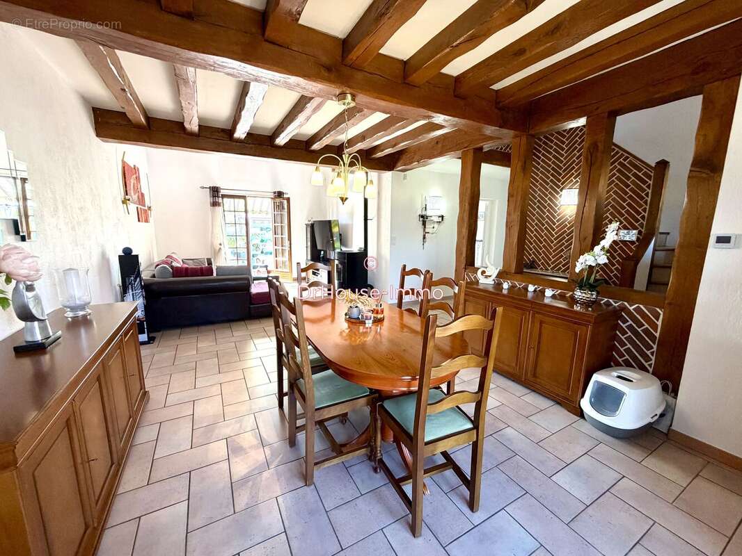Maison à VILLEMANDEUR