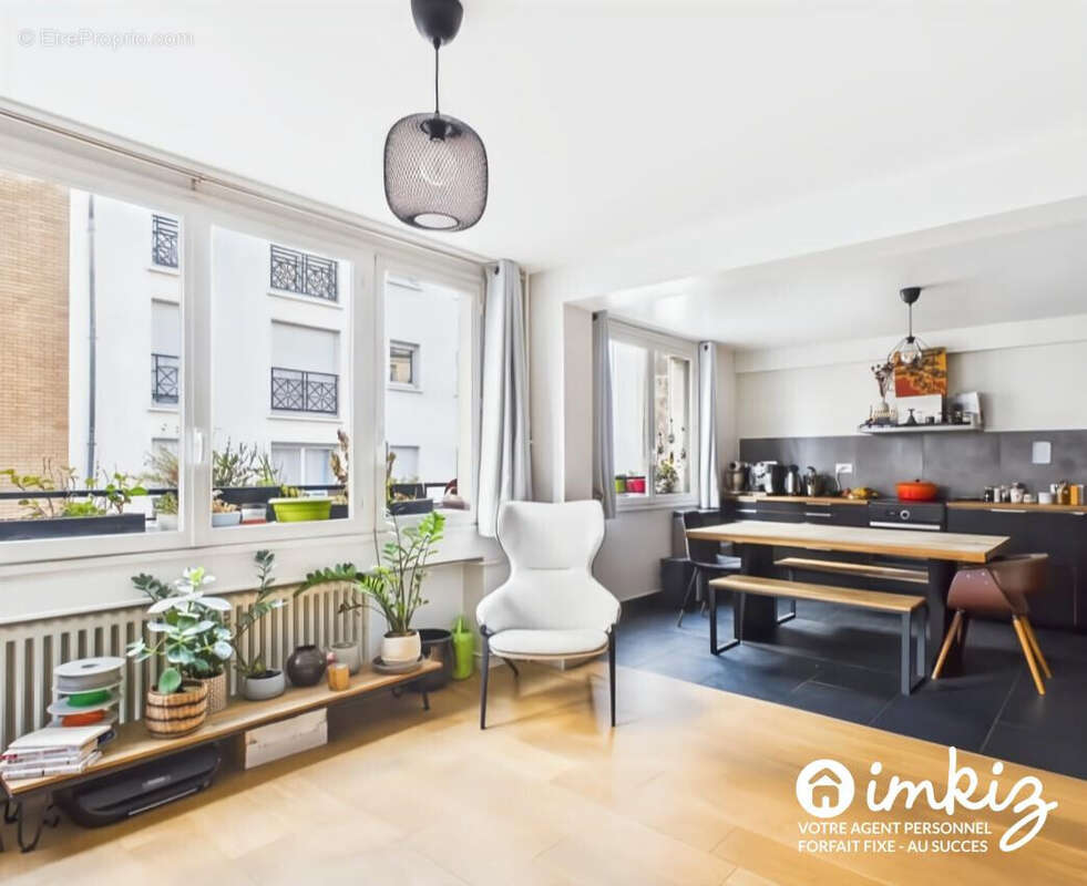 Appartement à PARIS-11E