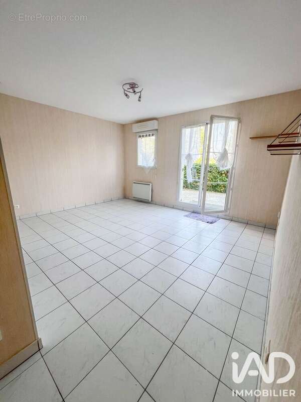 Photo 9 - Appartement à VILLENOY